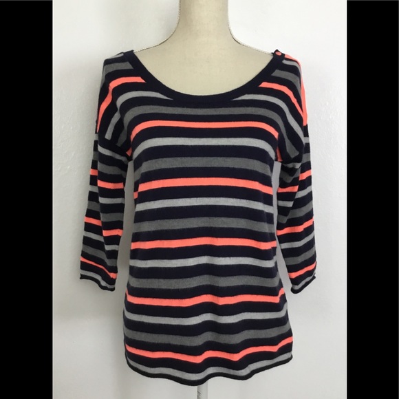 Gap Striped Sweater - Picture 3 of 6